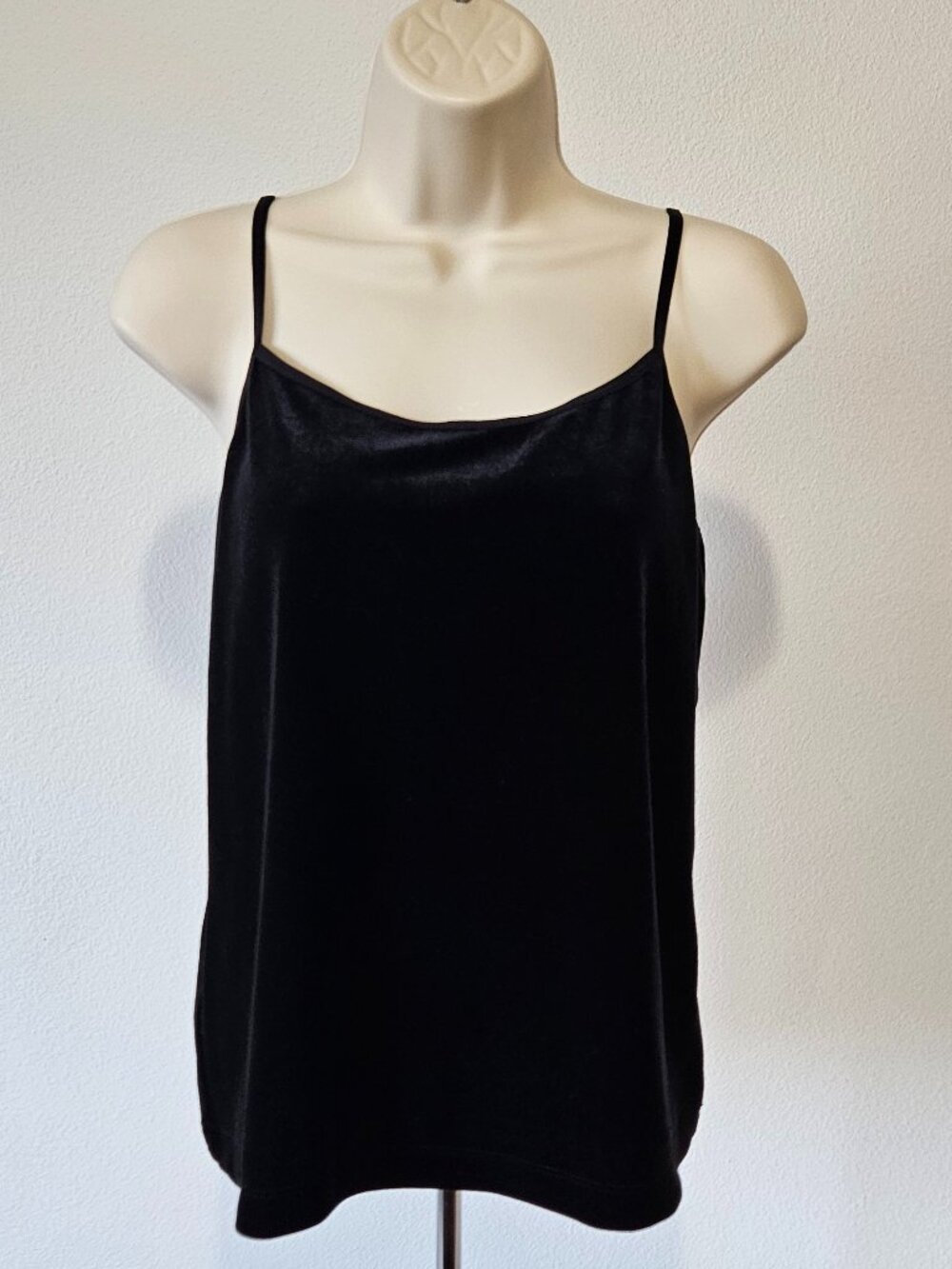 Chicos Velour Spaghetti Strap Velour Cami | Chico's Size 1, US Size Medium - Picture 2 of 9